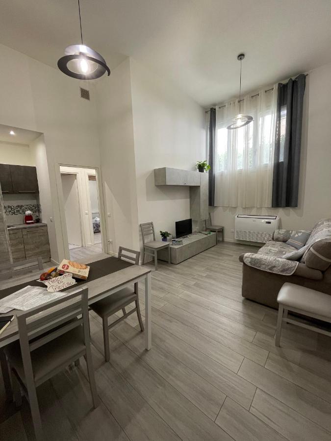Da Lenny The Grey Apartment Treviso Bagian luar foto